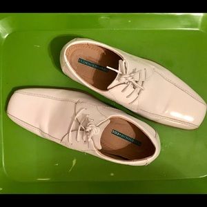 Florsheim White Dress Shoes size 6M